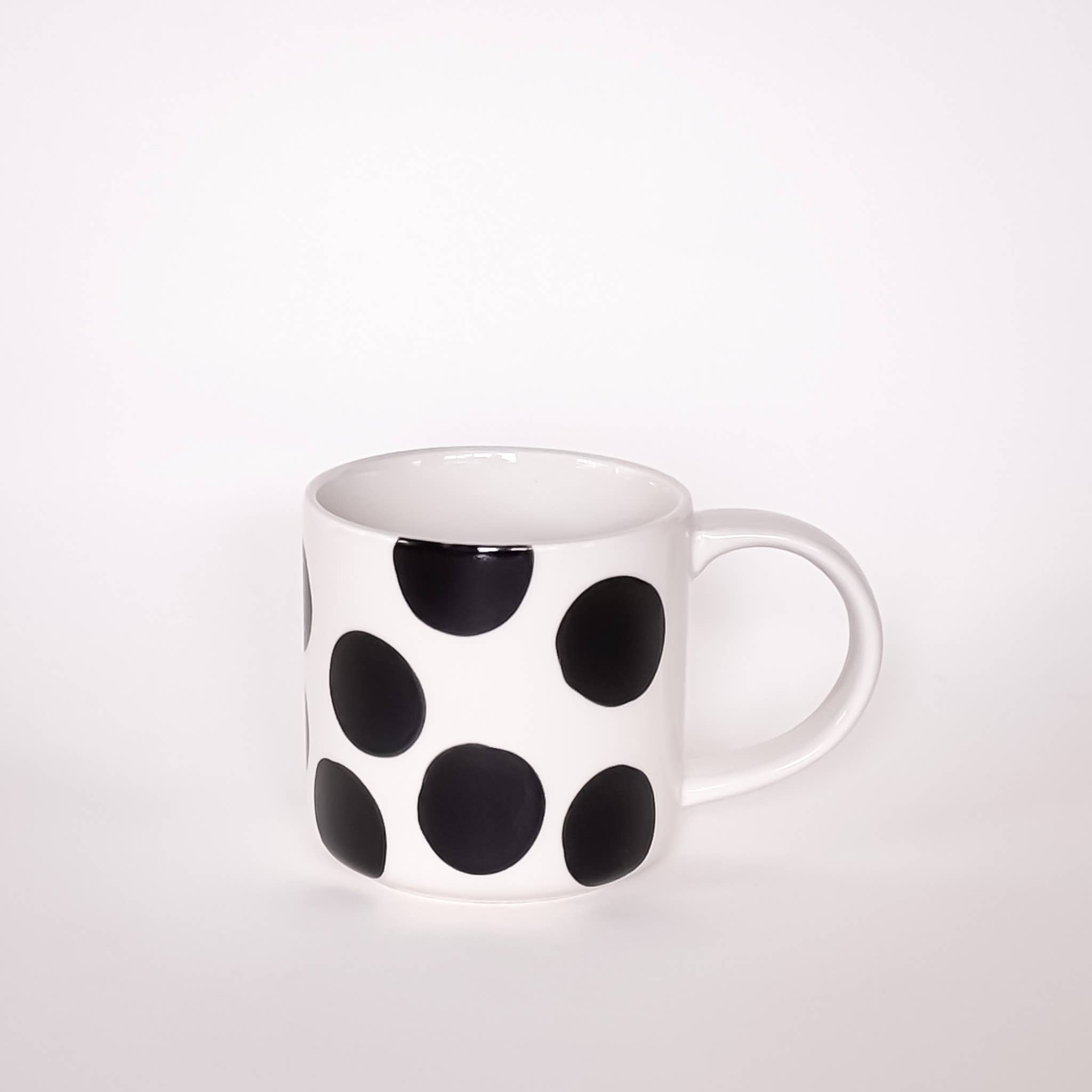 Mok | Vulcano Black - zwart stippen - 300ml