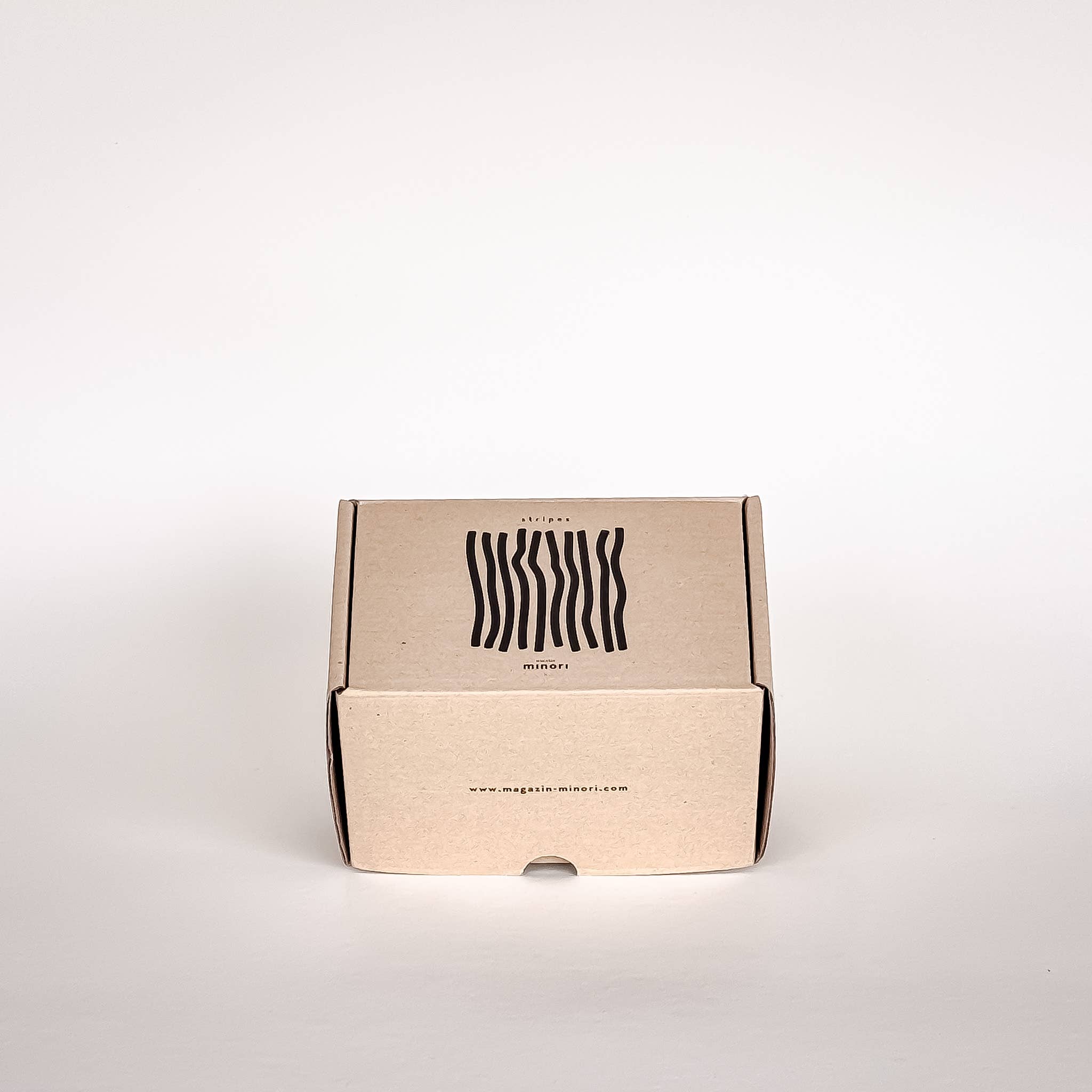 Mok | Vulcano Black - zwart strepen - 300ml