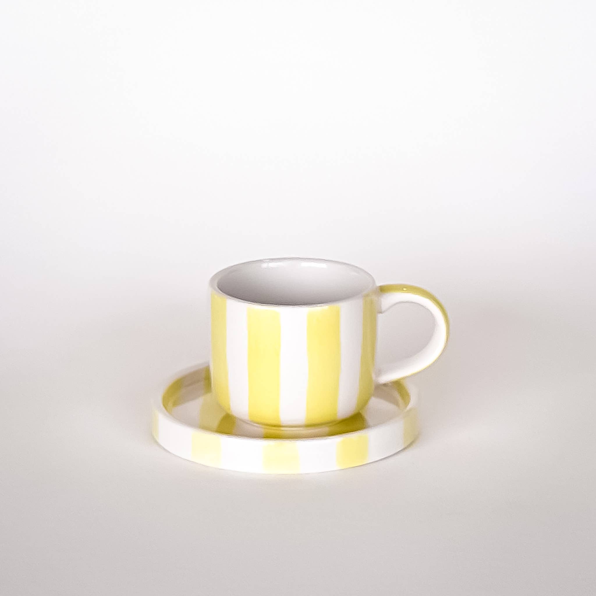 Espresso kop en schotel | Spiaggia Yellow - geel strepen (2-delige set)